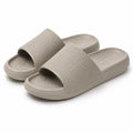 Badeschlappen Größe 40/41 aus Kunststoff Beige mit geriffeltem Riemen